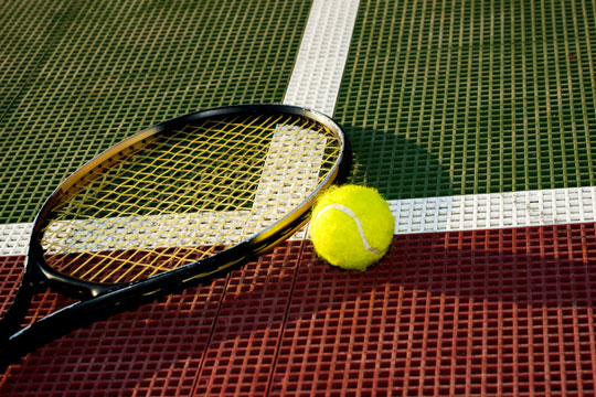 Tennis Information - Tennis Rules and Tennis Playing Equipment